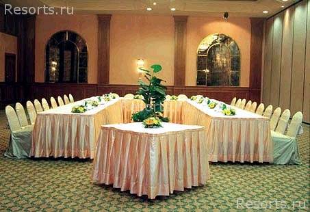 Royal Resort Hotel 39